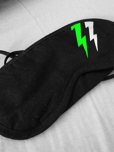 Flash [DREAMS-OF-REVOLUTION] - sleep-mask - white, neon green on black // Photo 1